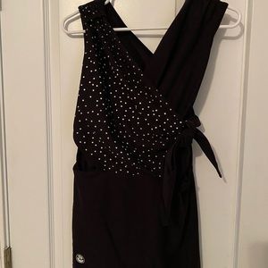 Nesting Days Baby Wearing shirt